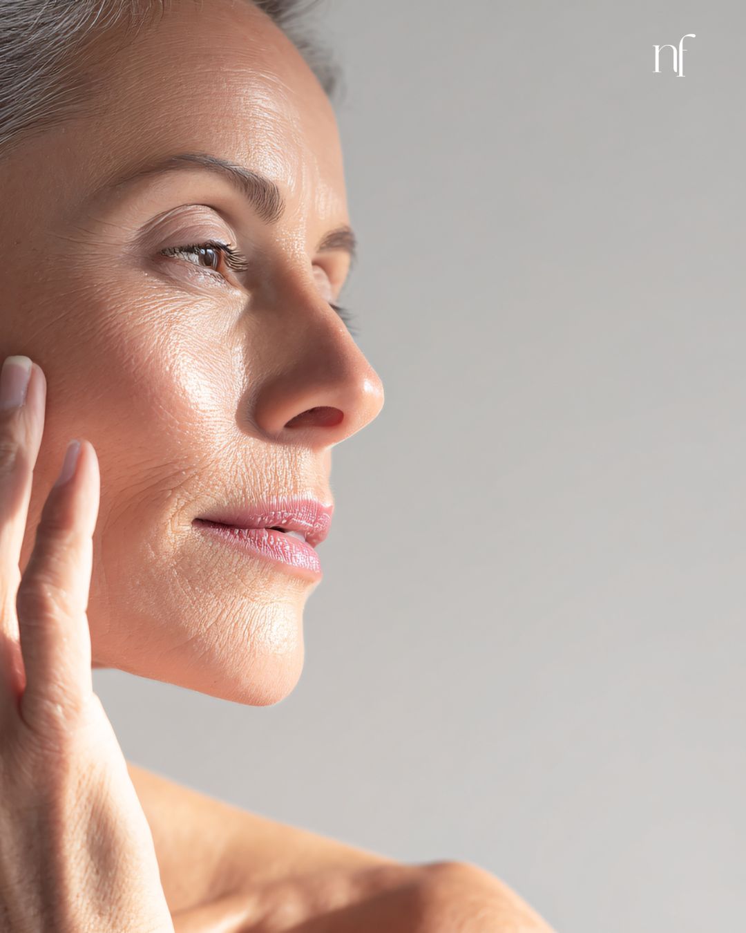 Medytacja twarzy dłońmi - najstarsza praktyka Wschodu, która uspokaja mózg szybciej niż klasyczna medytacja